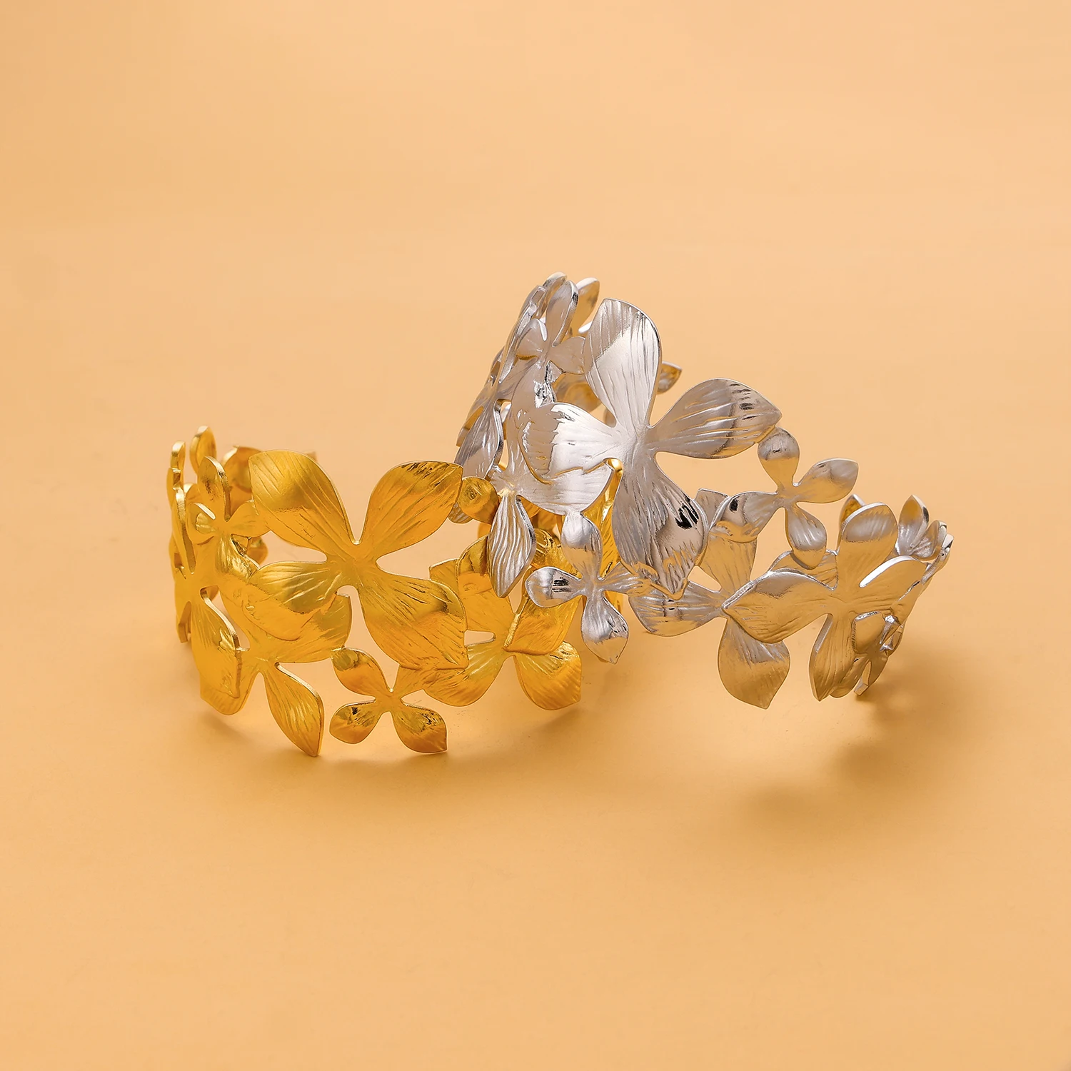 Stylish botanical leaf style exaggerated element bracelet, stainless steel, wide-sided opening adjustable bracelet 4