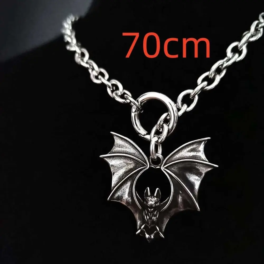 New Punk Stud Necklace Gothic Exaggeration Bat Pendant Necklace Long Clavicle Chain Jewelry