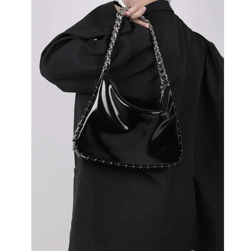 

Cool Underarm Bag Women's Chain Small Square Bag Large Capacity Black Crossbody Bag Casual One Shoulder Handbag