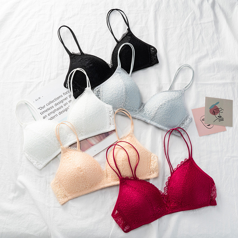 Simple Lace Bra Thin Comfortable Underwire-Free Gathering Bra Sexy Seamless Breathable Bra Adjustable Shoulder Strap Lingerie
