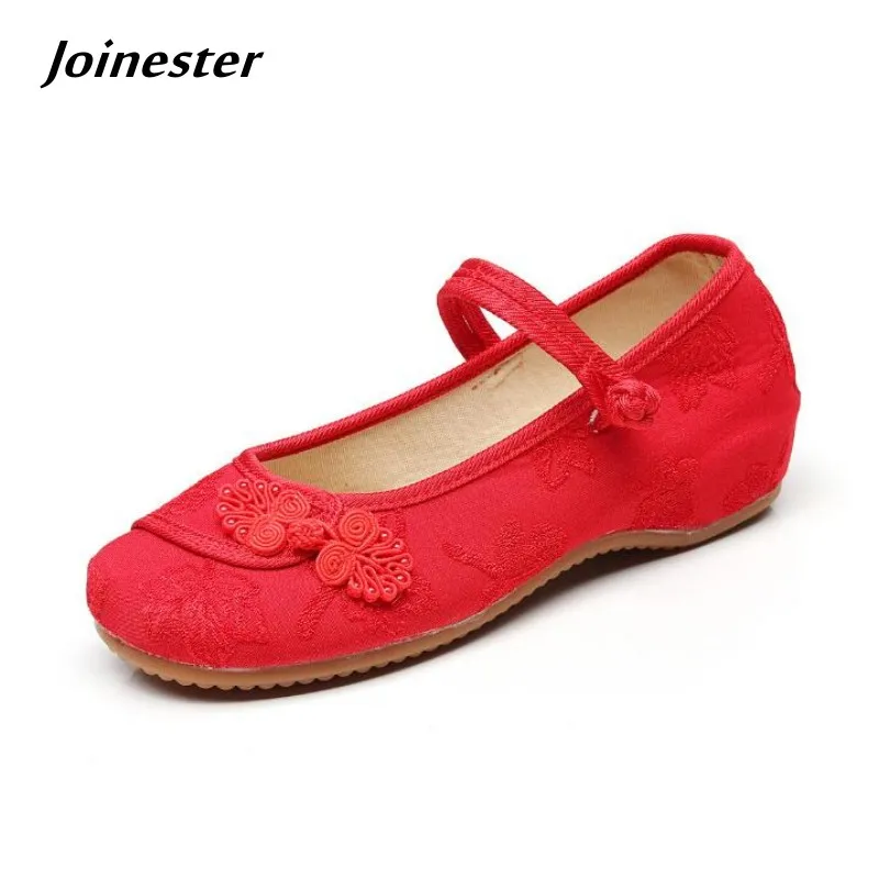 

Round Toe Ankle Strap Ethnic Dress Dancing Shoe for Ladies Chinese Red Featured Fabric Shoes with Traditional Button