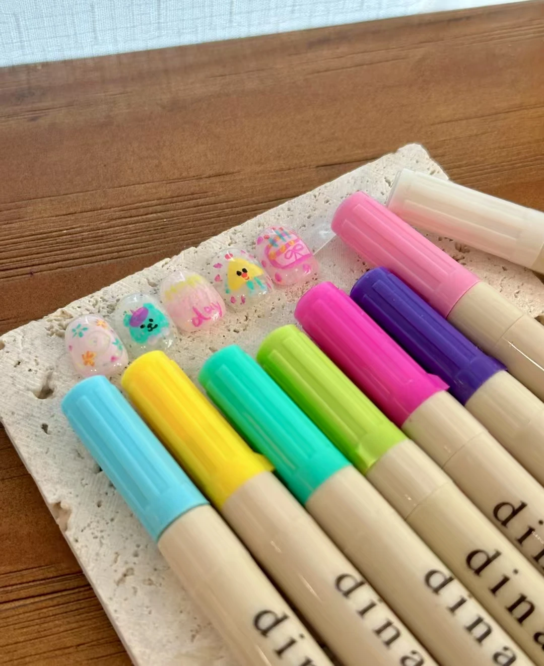New Product Dina Candy Nail Art Painting Pen 12Colors Ins Wind Hand-painted Korean Cute Wind For Nail Shop Diy Art Tool Manicure