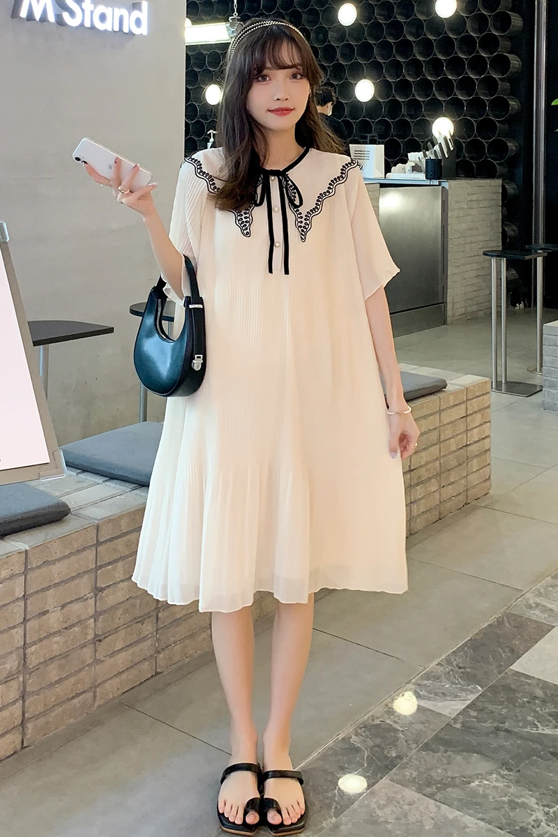 2024 Summer Fashionable Short Sleeve Pleated Maternity Dress Block Color Peter Pan Collar Pregnant Woman Chiffon Dress Wholesale