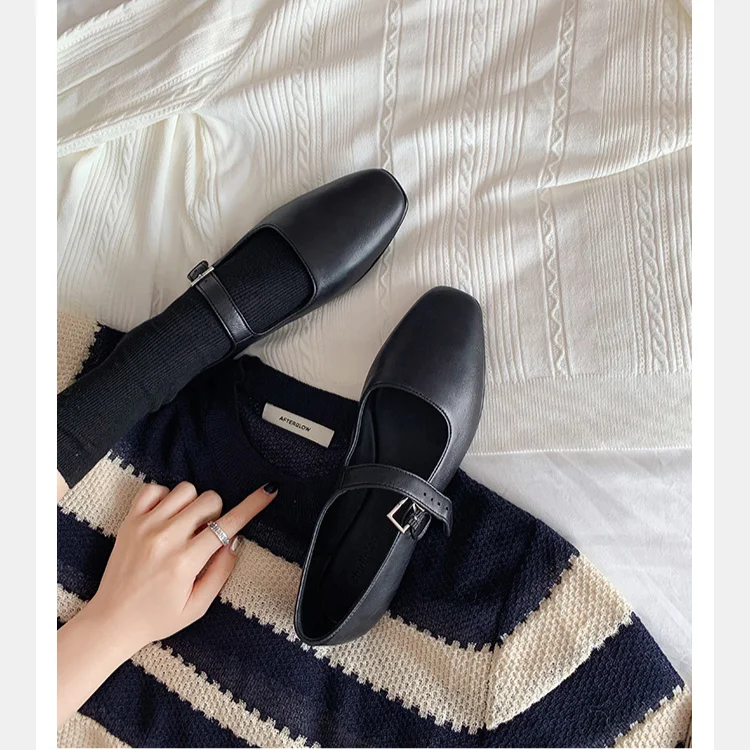 Flache Unterseite, vielseitige flache Öffnung, quadratischer Kopf, ein Knopfriemen, Mary Jane_voghion.com