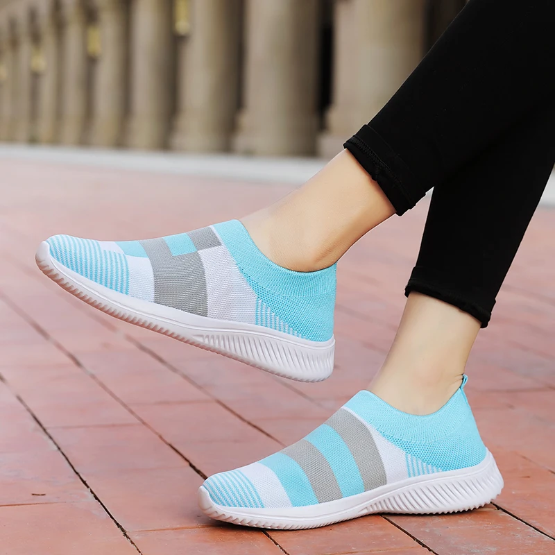 Women's Casual Vulcanized Shoes Woman Mesh Sneakers Women Knitted Flat Ladies Slip On Female Footwear Size 42 Feminino Zapatos women shoes casual sneakers women sneakers