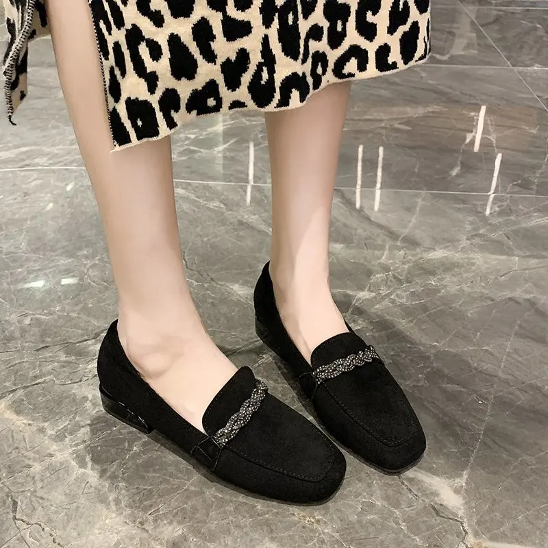 Women Shoes Women Flats Crystal Chain Flock Loafers Women Low Heels Espadrilles Women Shoes Ballerina Retor Square Toe Nubuck Velvet Moccasins Flats