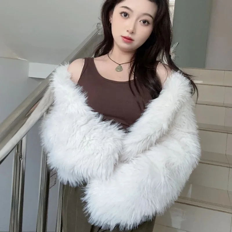 Chic Fluffy Fur Coat Women Winter Short Faux Fur Jacket Luxury Brand Clothing Warm Korean Faux Fox Fur Jacket Party Outerwear