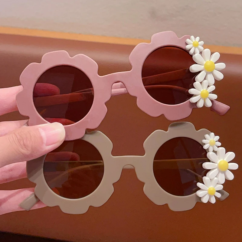 New Girls Boys Fashion Daisy Flowers Sunglasses UV400 Children Colorful Vintage Protection Sunglasses Kids Sun Glasses kids sunglasses children sunglasses