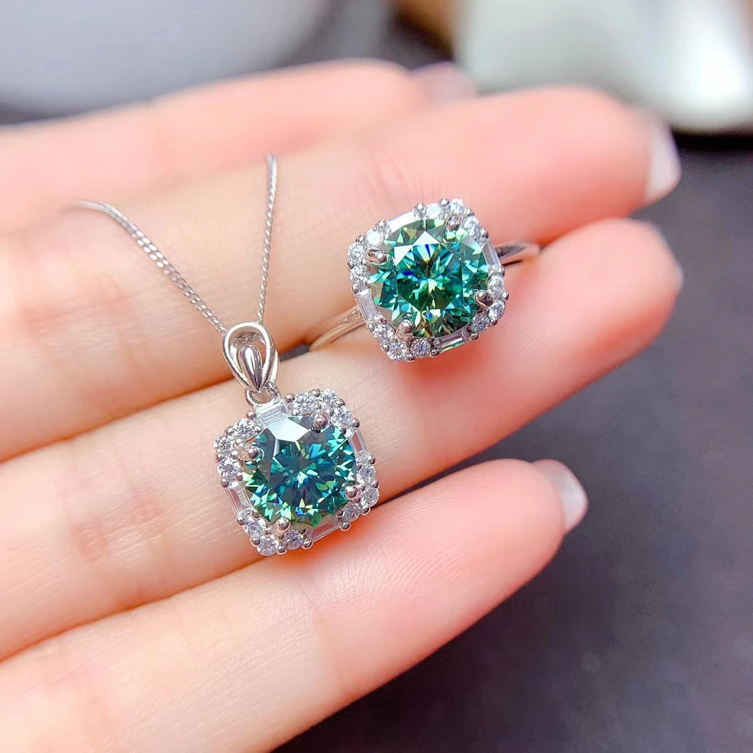 2022 shiny green moissanite necklace women ring jewelry set 925 sterling silver 2ct gemstone birthday gift