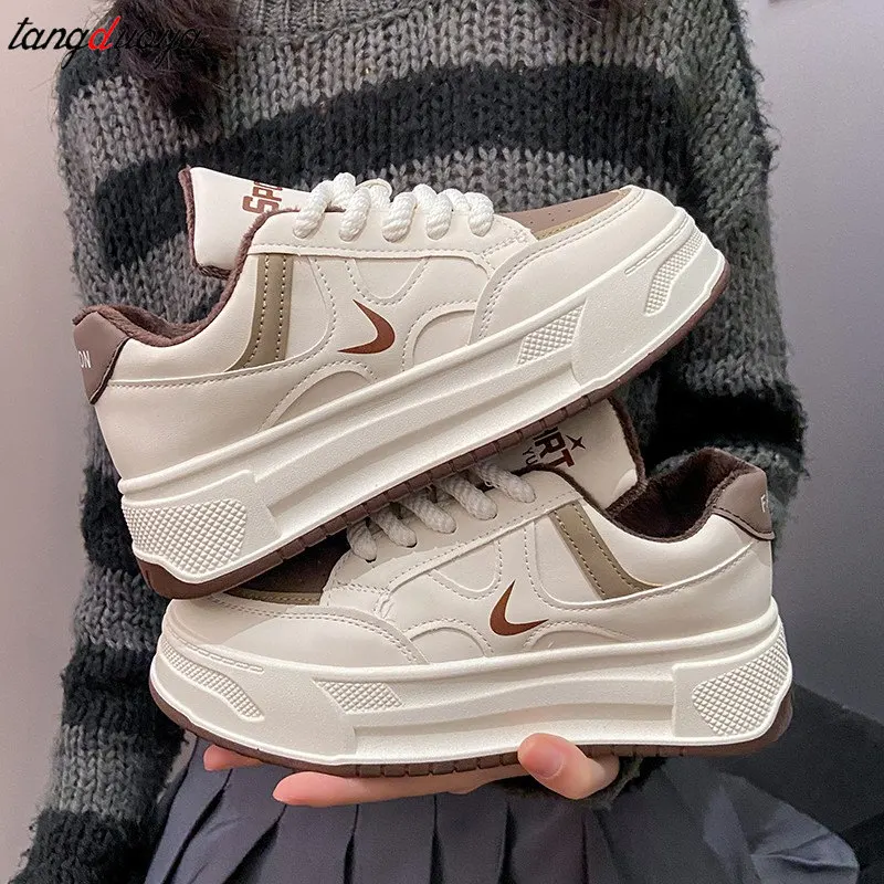 

Кроссовки женские из ПУ кожи, массивная Вулканизированная подошва, повседневная спортивная обувь, черные, на весну