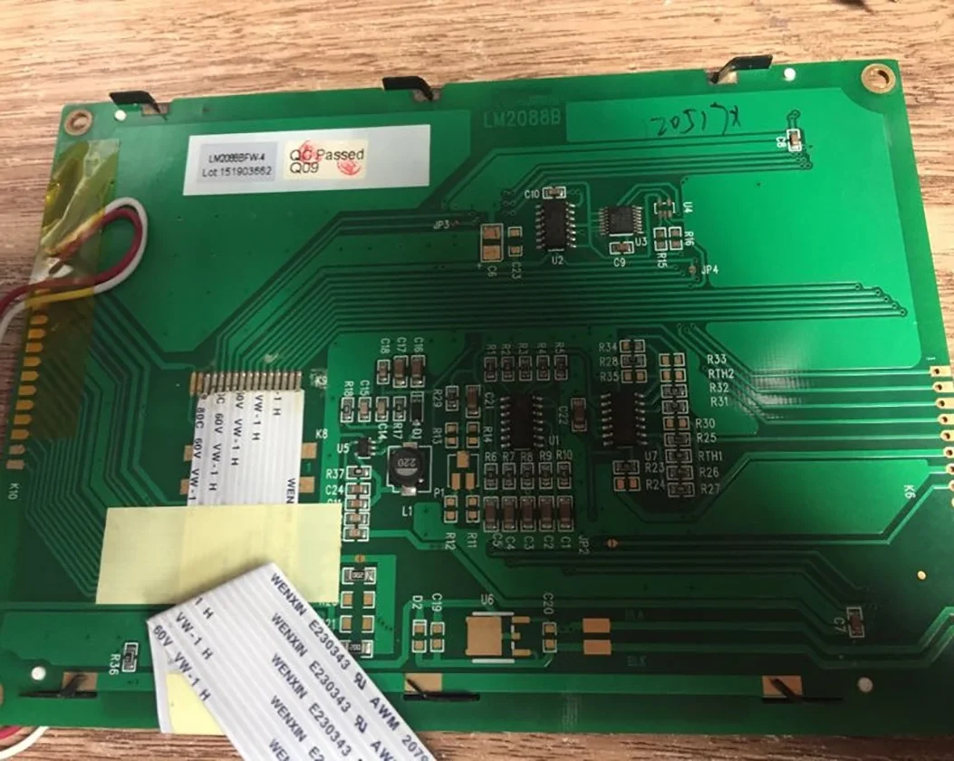 LM2088BFW-4   LCD display screen