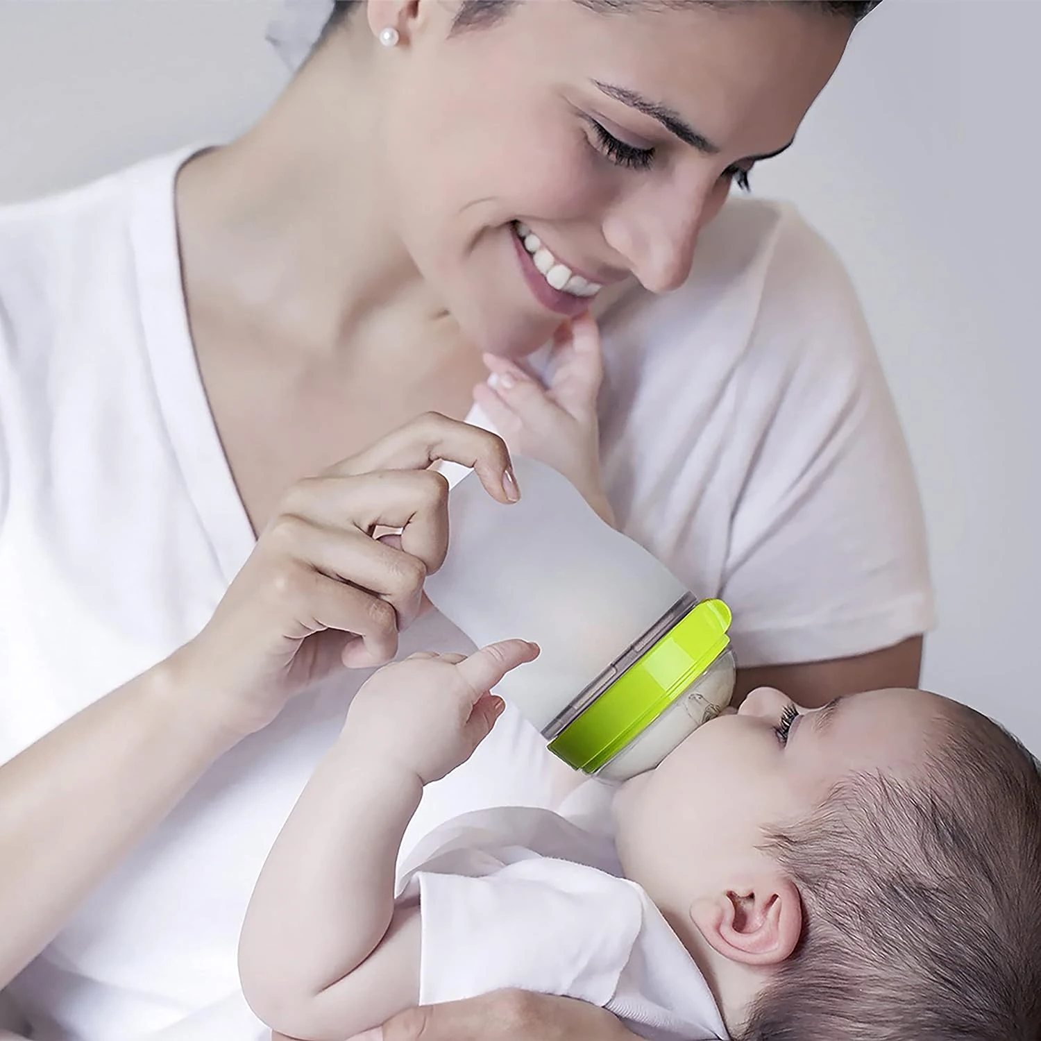 Silicone baby bottle feeding bottle imitation breast milk design 0-4 years old full silicone weaning