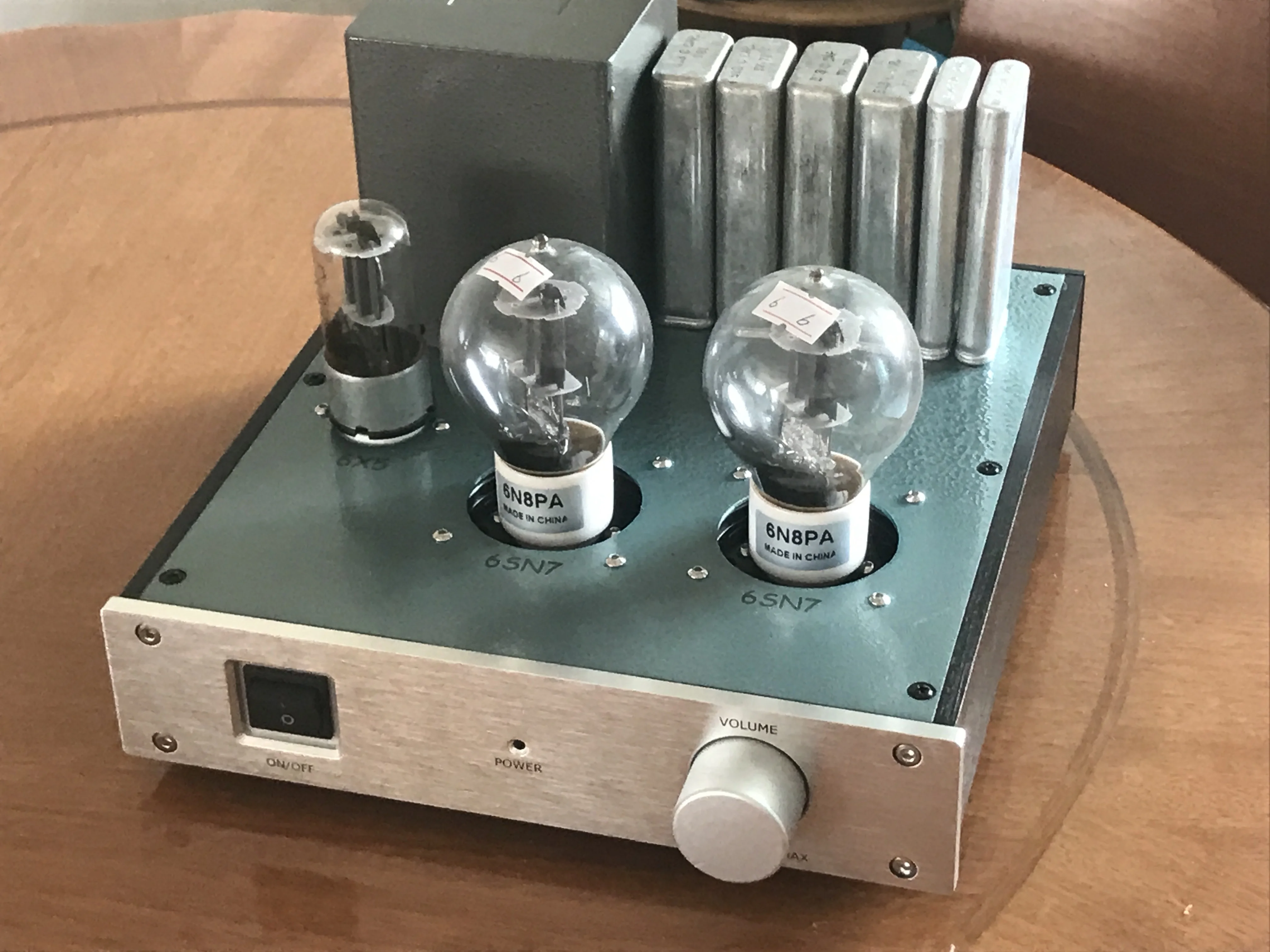 

Новый предусилитель для мобильного телефона 6SN7, частота 10 Гц-100 кГц, полночастотный, сбалансированный, прозрачное качество звука без трубки