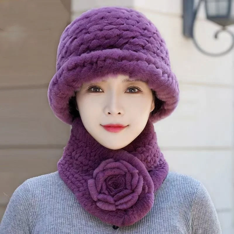 Рисунок 4 - Женский комплект из шарфа и шапки