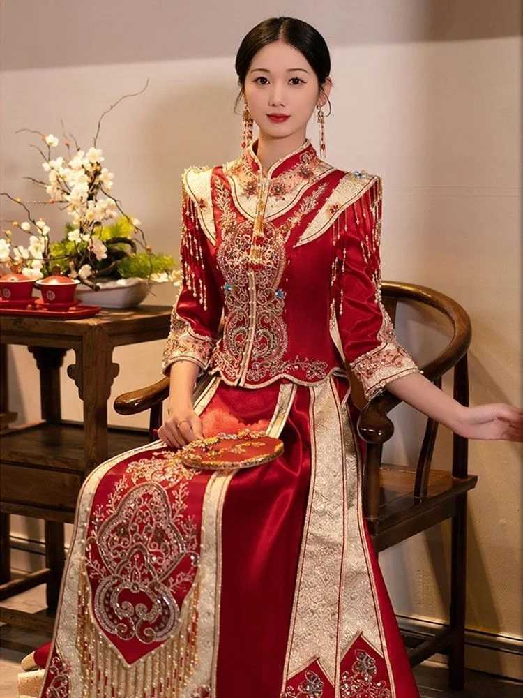 

Heavy Industry Xiuhe Clothing 2023 New Bride Chinese Wedding Dress Dragon Phoenix Coat Wedding Dress High Grade Outfitting Dress