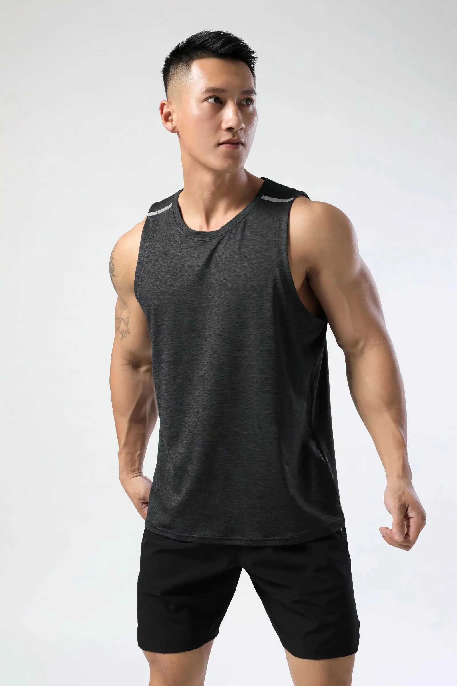 

Sports Vest Men Summer Running Fitness Suit Quick-drying Shirt Basketball Sleeveless Track And Field Training Suit