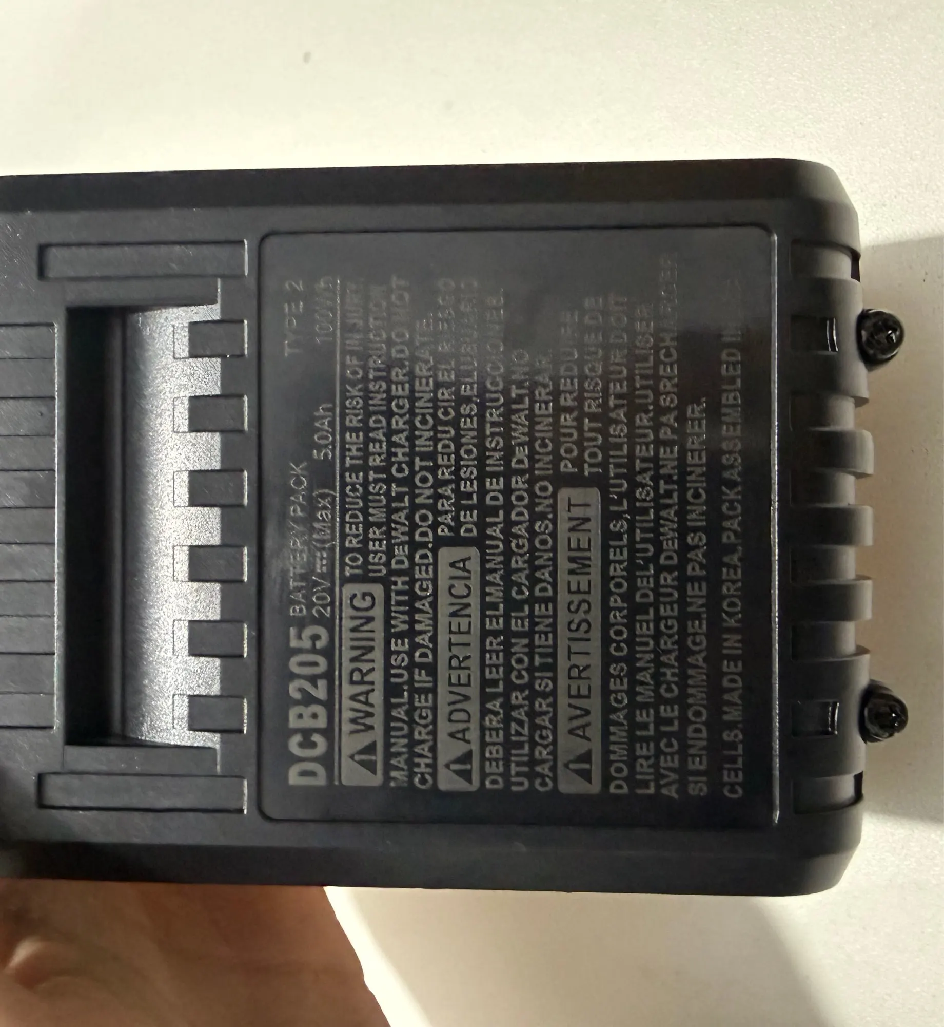 Original DeWalt 6Ah/5Ah 20V battery replaceable DCD887 DCD805 DCF860 Dcd796 DCG406 DCF880 DCF512 DCD805 power tools battery photo review