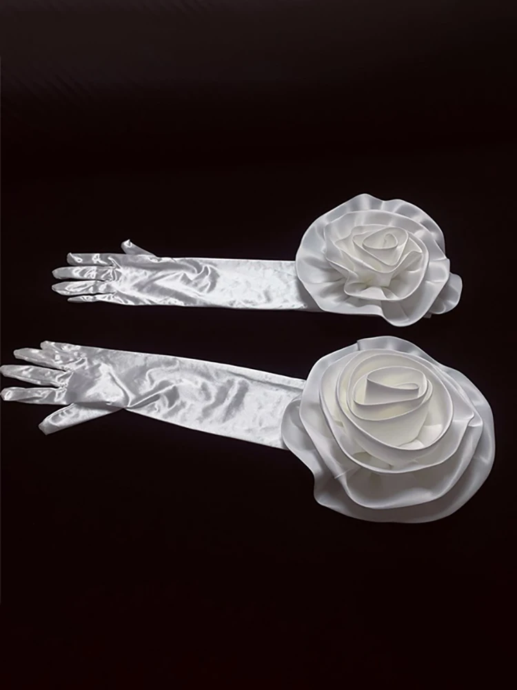 Рисунок 5 - Женские длинные перчатки DEAT