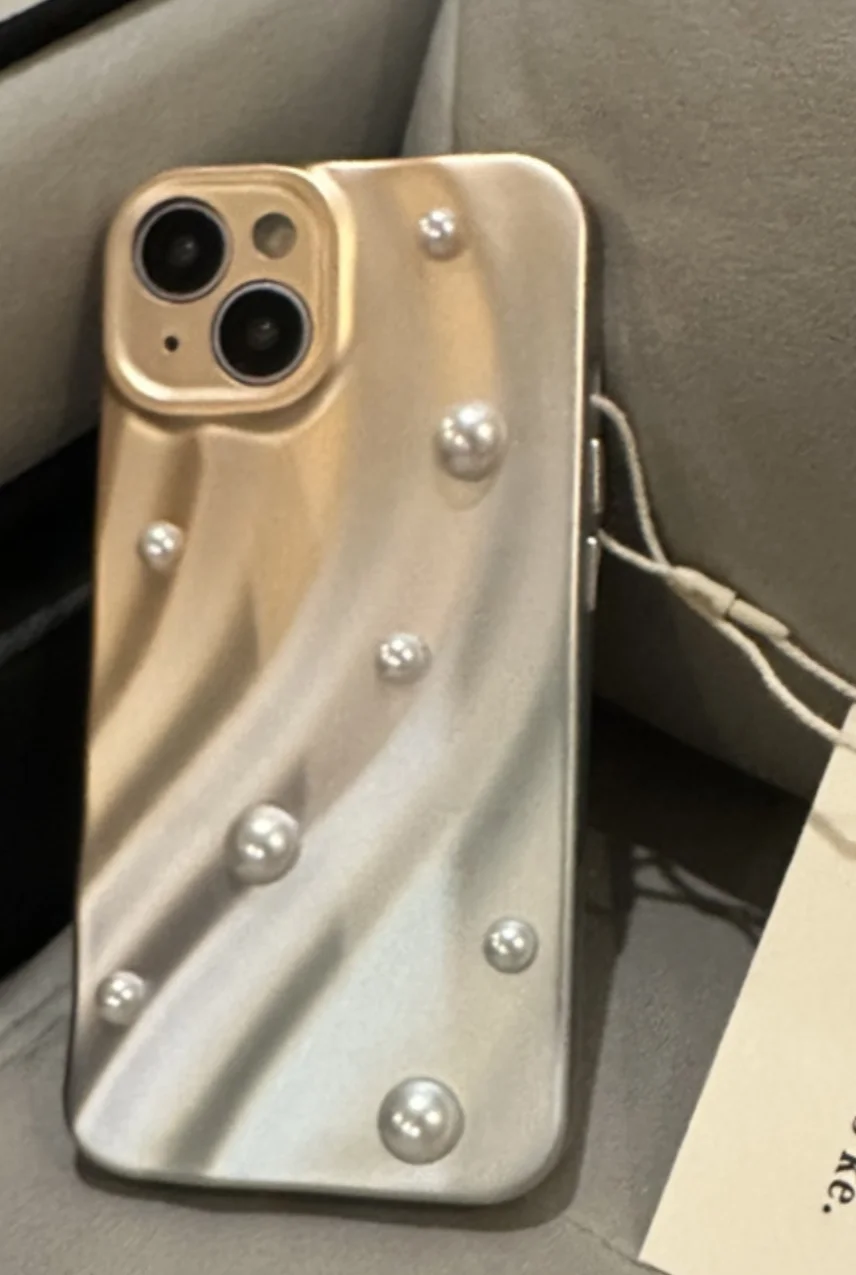 Faltige Perle Mädchen Herz Herbst/Winter Luxus Geeignet für iPhone 15 Telefon Fall 14 Pro Personalisierte 12 Vielseitig 11/13_voghion.com