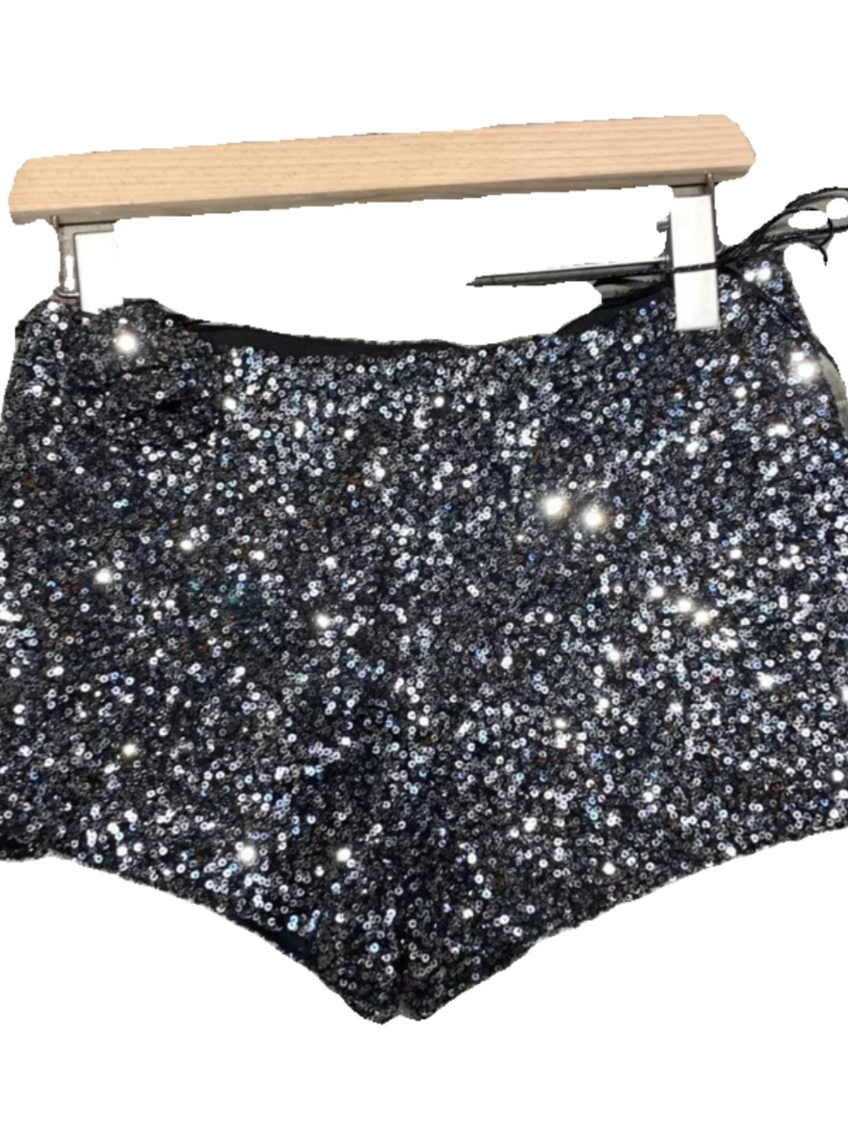 2024 Spring And Summer Sequined Shiny Heavy-Duty Zipper Nightclub Socialite Shorts Trendy Sexy Versatile Black Booty Pants Women