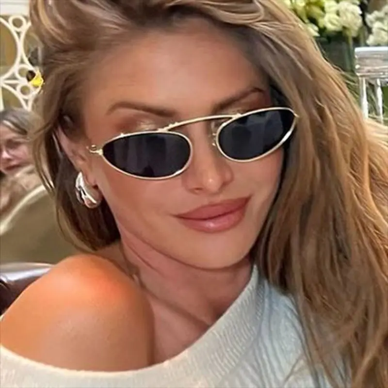 Солнечные очки «кошачий глаз» для мужчин и женщин, привлекательные винтажные Треугольные металлические солнцезащитные аксессуары в стиле панк, с модными брендовыми украшениями