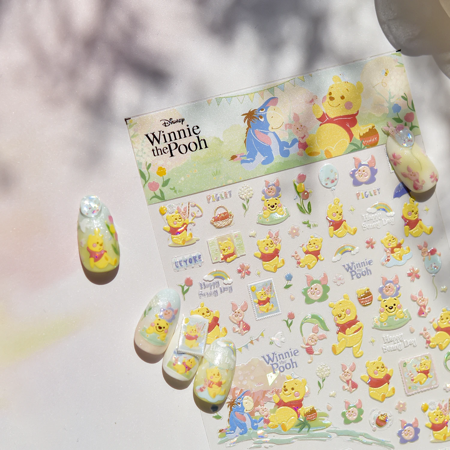 1PCS 5D 양각 위니 푸우 네일 스티커 디즈니 자체 접착 네일 액세서리 귀여운 미키 마우스 오래 지속되는 네일 부품