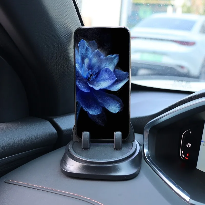 Adjustable 360° Rotating Car Phone Mount Silicone Anti-slip Pad Dashboard Navigation Holder for All Vehicles