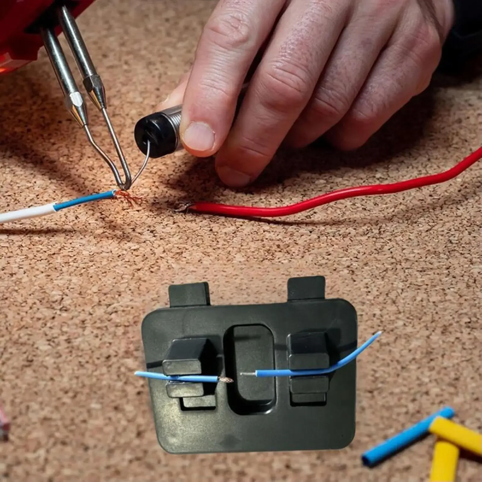 Plastic Wire Welding Fixture w/ Suction Bracket Electric Wire Welding Fixture Clamp Holder Workbench TIG Spot Soldering Tool