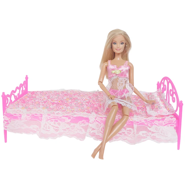 Cama Infantil Mini Cama Boneca Barbie Com Colchão em Promoção na