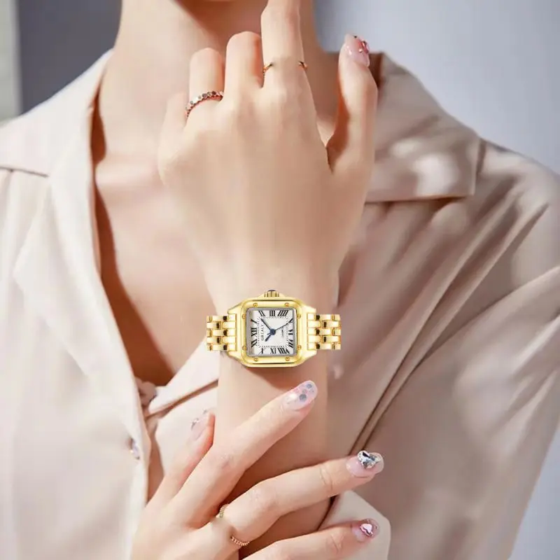 MAYZHISU Women's Fashion Square Watches Gold Alloy Strap Luxury Ladies Quartz Wristwatches Qualities Female Roman Scale Clock 3