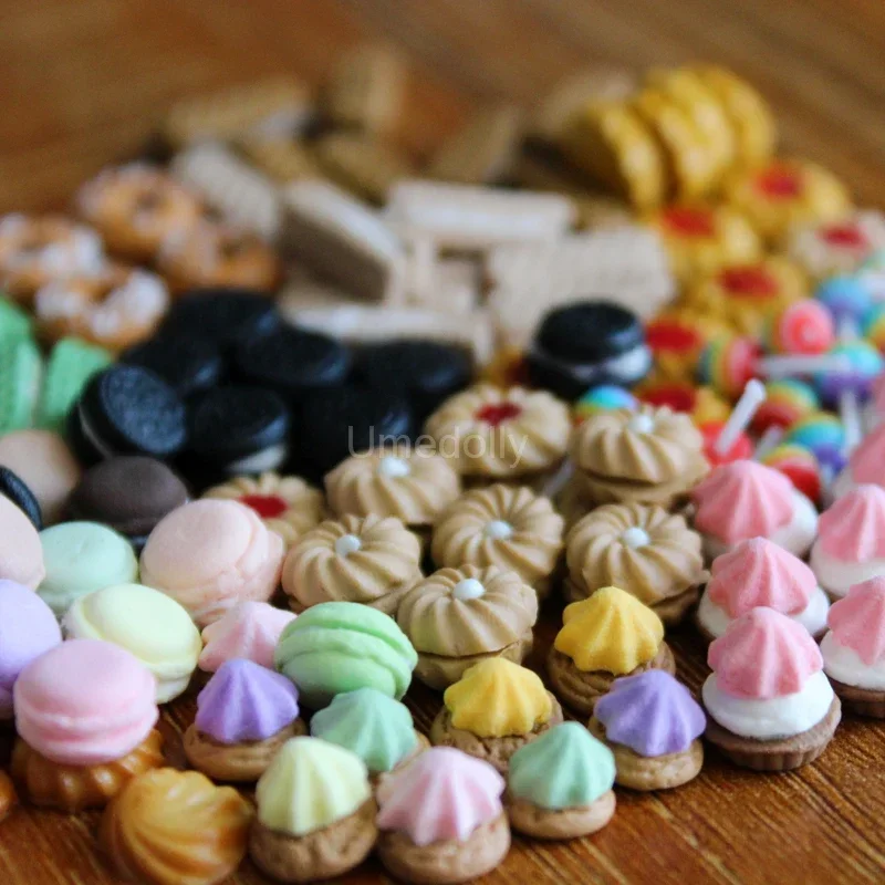 Miniature Dollhouse Food Dessert Cookies Canister Pretend Play Kitchen Mini Macaron For Barbies BJD Doll Accessories Cute