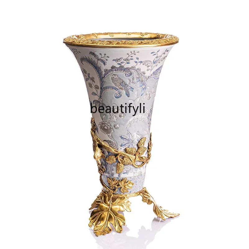 

American and European Style French Elegant Luxury Soft Home Flower Arrangement and Flower Vase Furnishings Ornaments