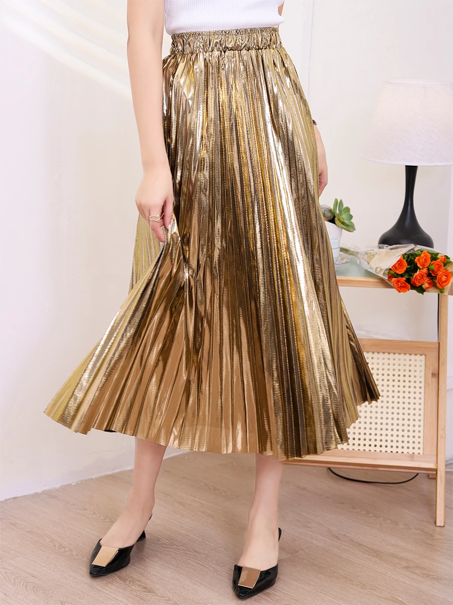 Metallic Pleated Midi Skirt with Elastic Waist – GOLD