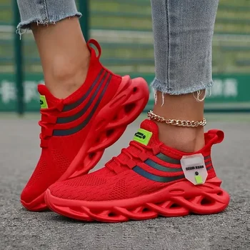 أحذية رياضية صيفية قابلة للتنفس للرجال والنساء أحذية زوجين غير رسمية ممتصة للصدمات وتخزين المؤقت والسفر والركض البطيء أحذية سميكة سوليد