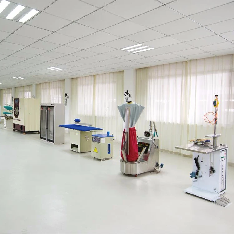

Jacket automatic ironing machine