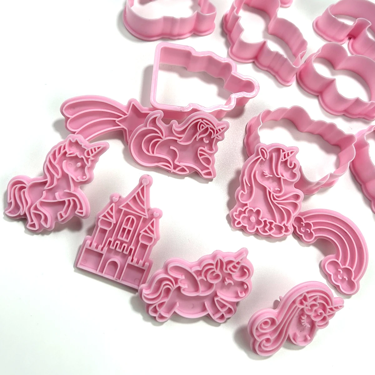 Cookies Cutter Unicorn Dough Stamp Plastic 3D Cartoon Pressable Biscuit Mold 8 pieces