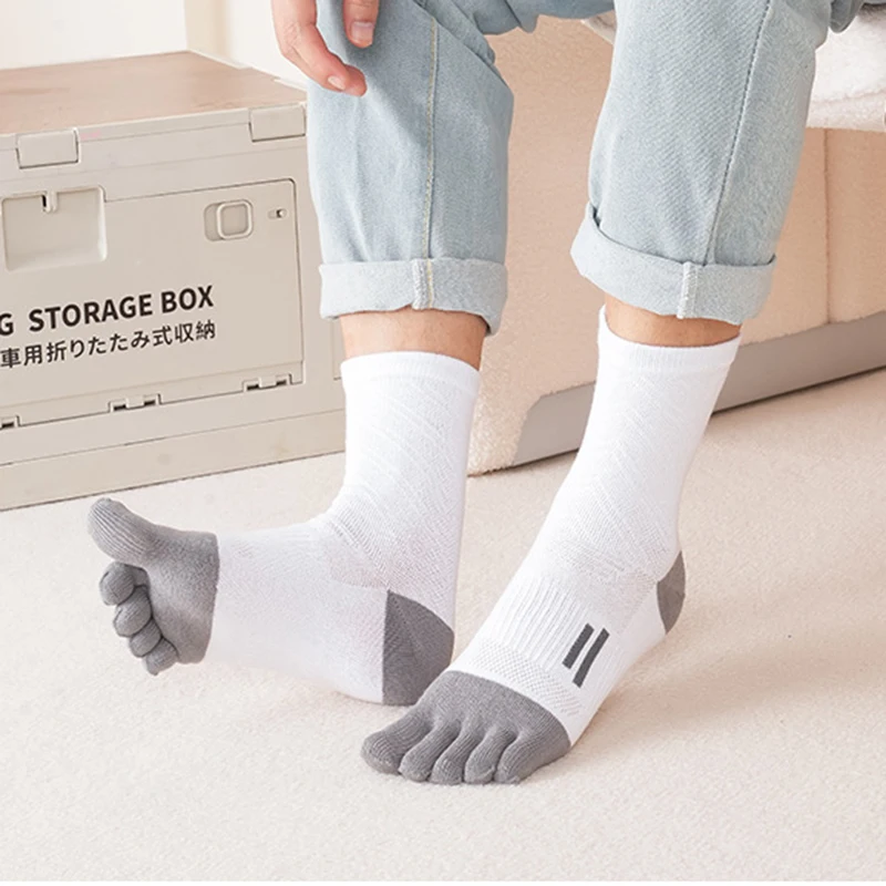 5 Pairs High Quality Mans Thick Sport Socks with Toes Cotton Sweat-absorbing Anti-friction Fittness Cycling Run 5 Finger Socks