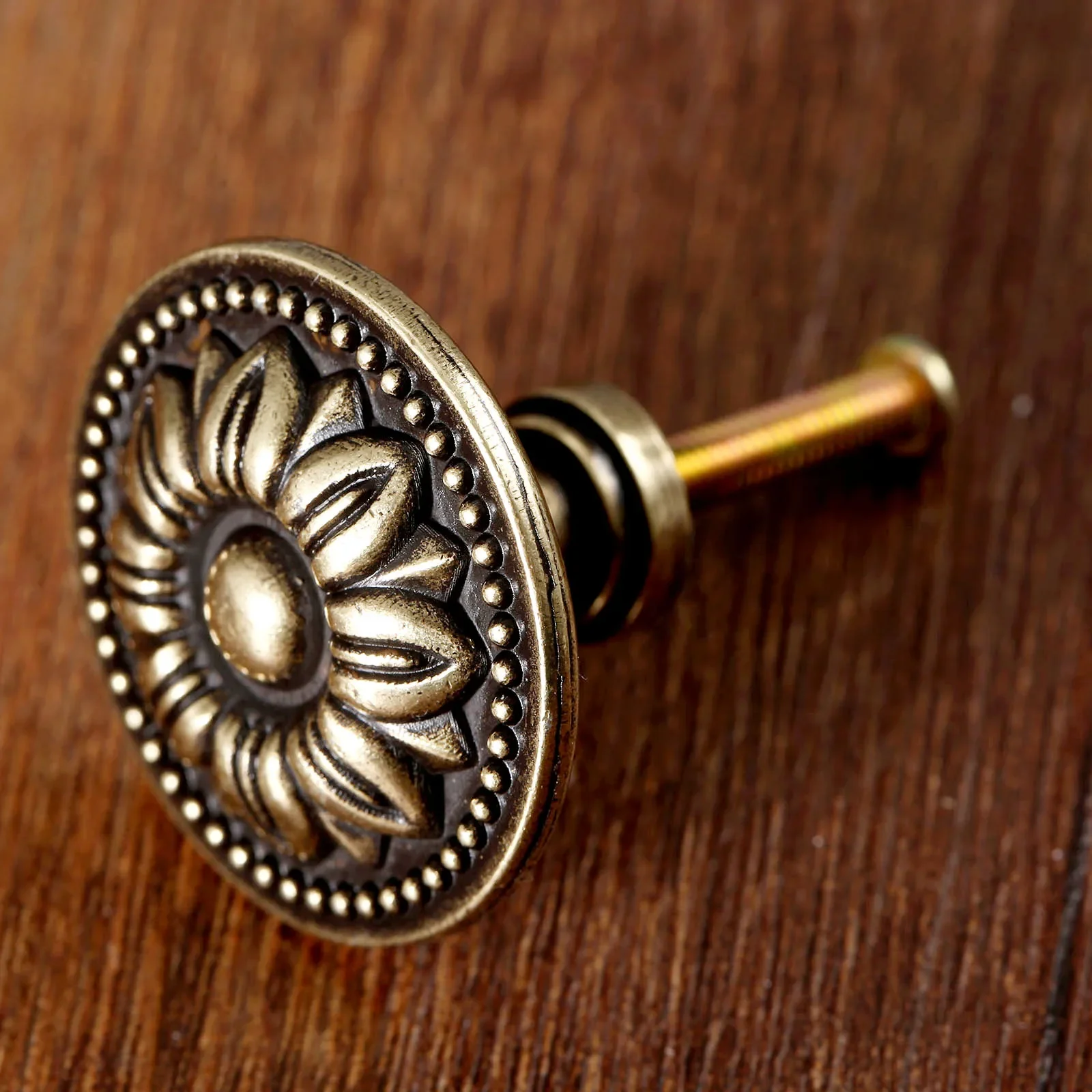Single Hole Retro Drawer Pulls Knob Antique Bronze Furniture Knobs and Handles Kitchen Cabinets Cupboard Door Handle 32/36mm 1Pc furniture knobs