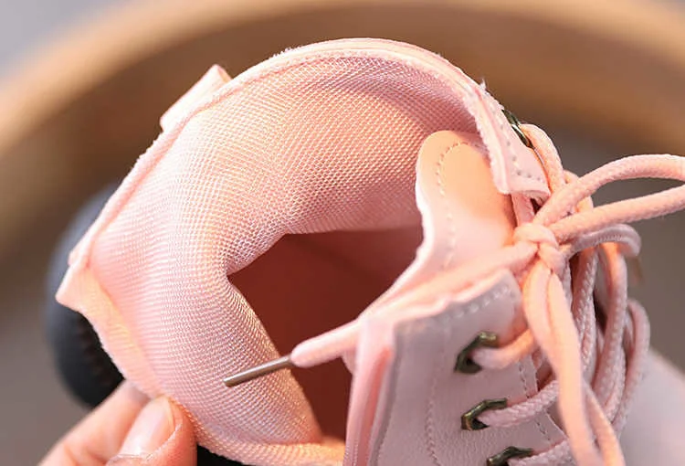 21182492702_141698672