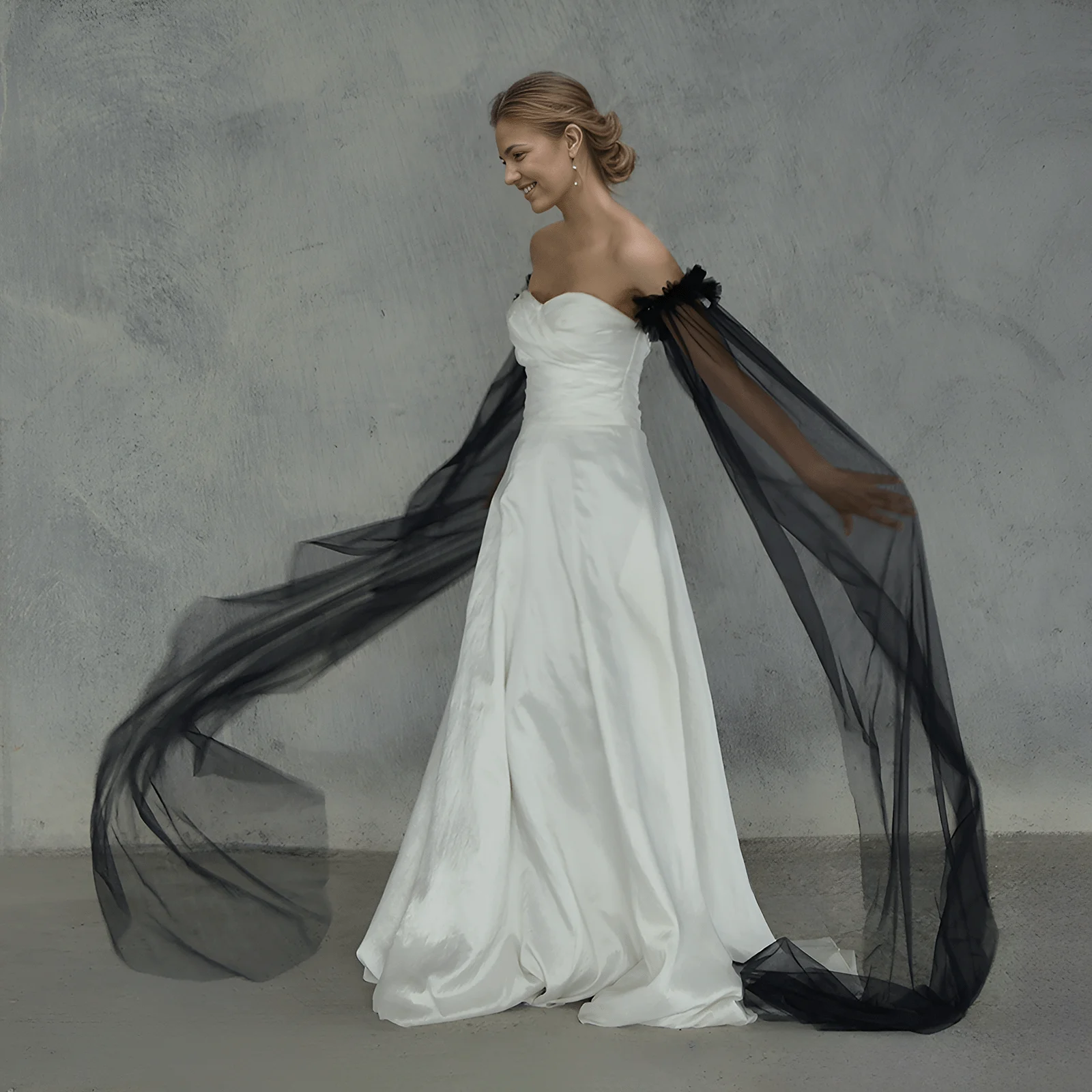 MULTILAYERED LONG BALL GOWN SEQUINED BUSTLINE_Y1806 main image 0