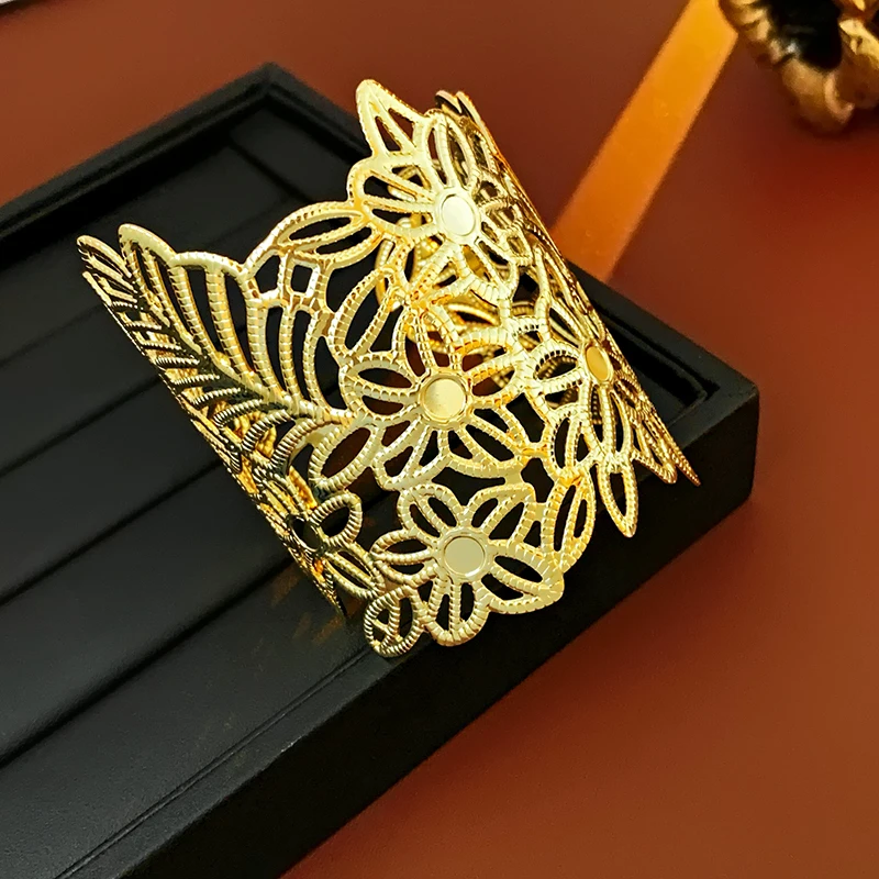 Geometric Alloy Bracelet for Women - Image 41