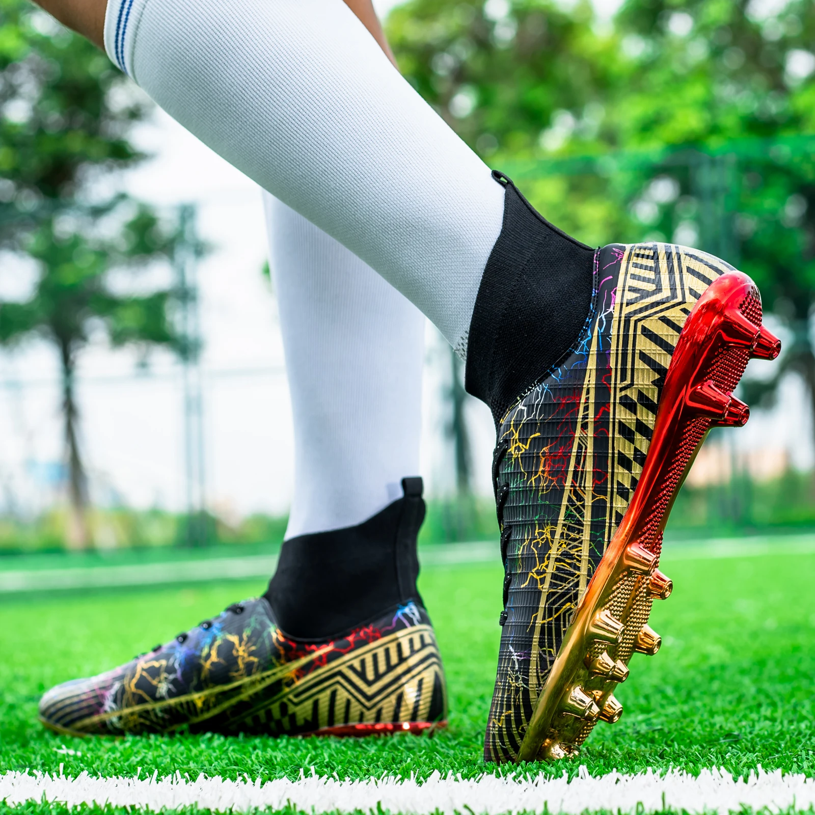 Men's Soccer Shoes High-Top Football Cleats, Outdoor Breathable