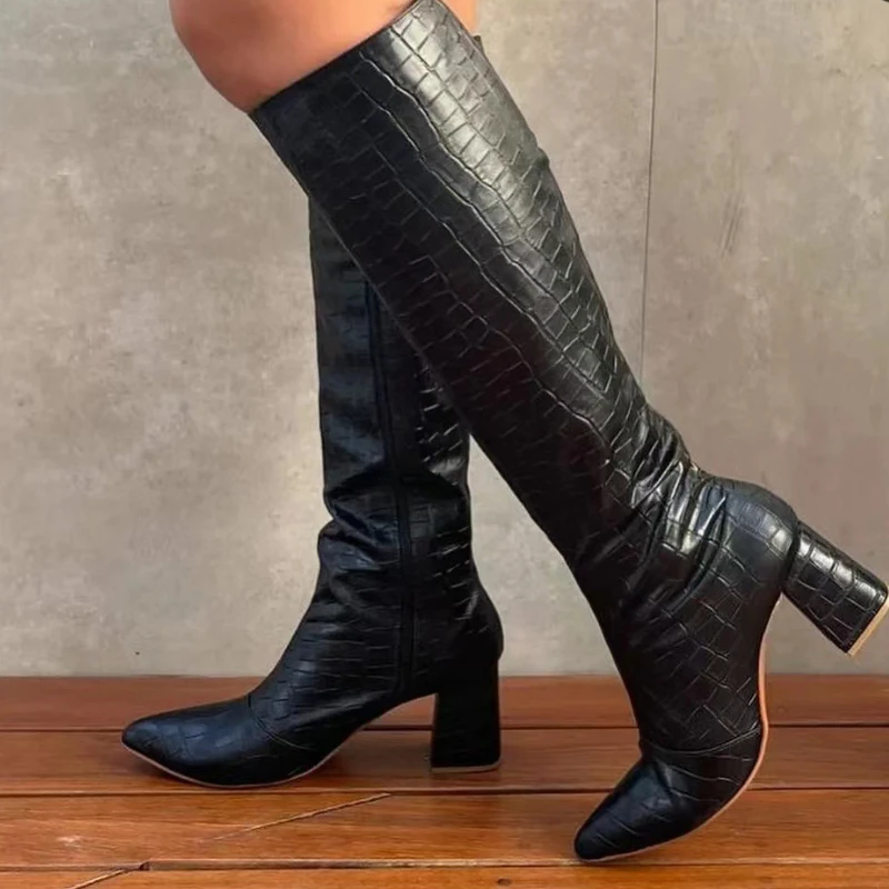 

Pointed Toe Leather Boots Women Side Zipper Chunky Heel Walking Knight Boots Plus Size High Heels Bota Feminina Cano Longo