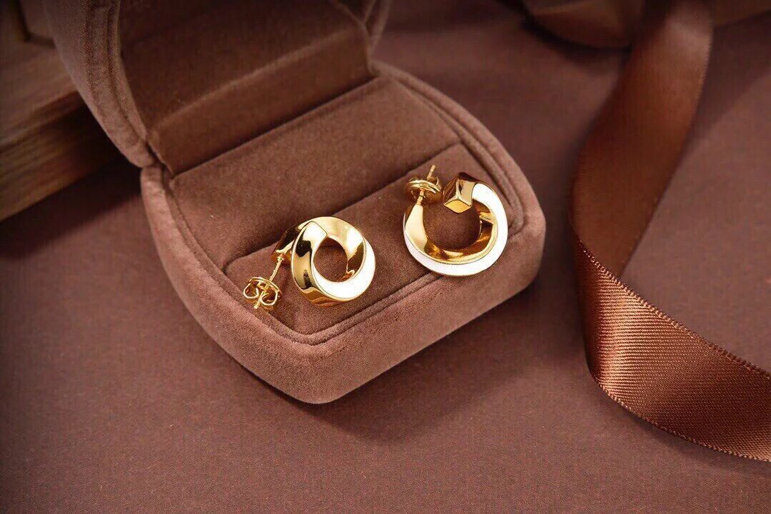 2022 Hot Distinctive Design Earrings Earrings Simple And Generous Fashion Versatile Golden Banquet ExquisiteJewelleryEar Studs