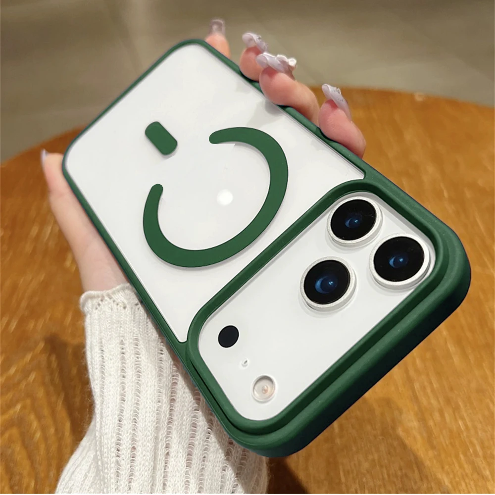 Magnetic Clear Protective Cover with Enhanced Wireless Charging Compatibility