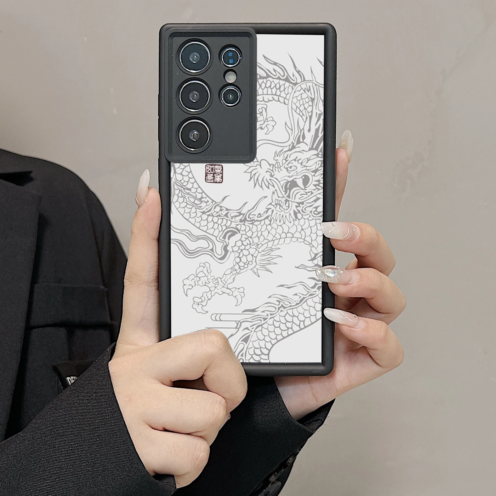 Exquisite Dragon Totem Luxury Phone Case Cover