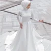 Muslim White Long Sleeves Satin Wedding Party Dress Elegant High Collar Beading Sequined A-Line Floor Length Bride Gowns 2025 2