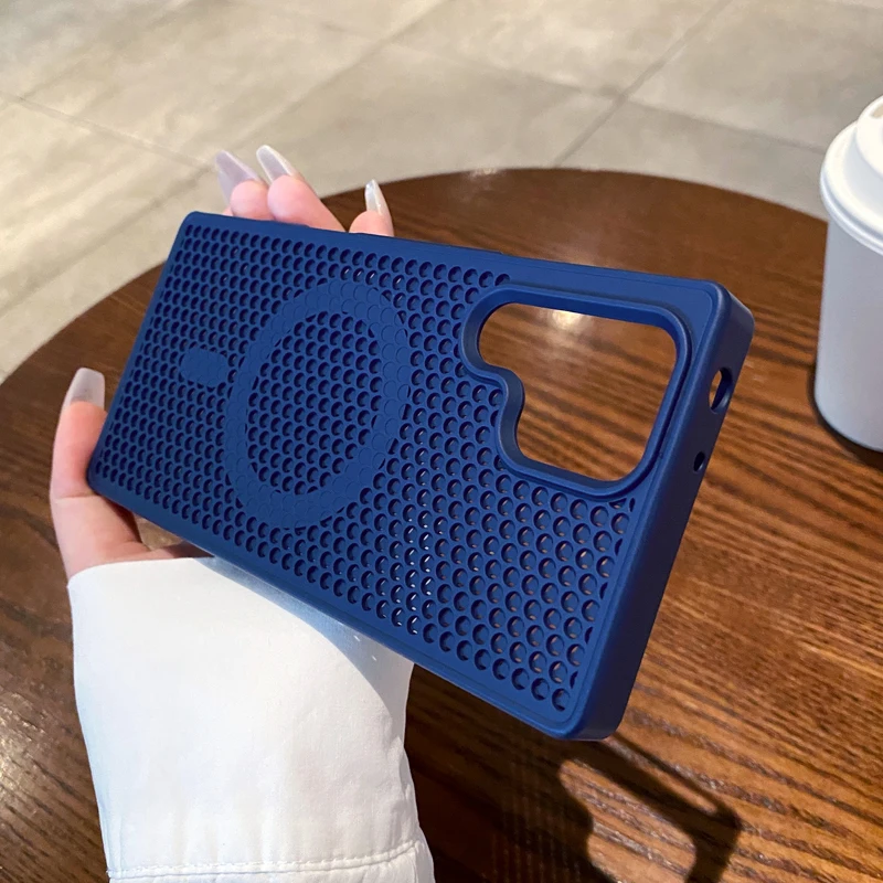 Magnetic Honeycomb Heat Dissipation Breathable Cooling Phone Case