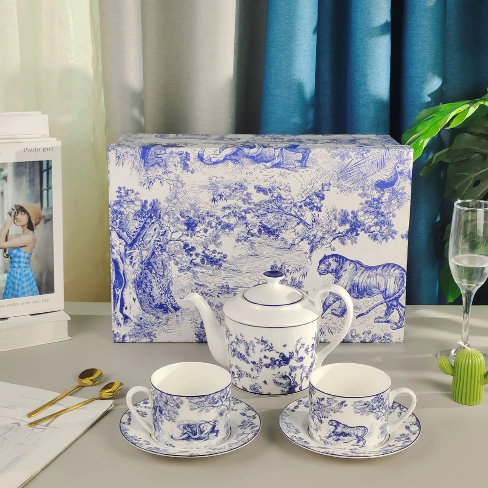 

European Bone China Afternoon Tea Set Light Luxury Di Home Tiger A Pot Double Cup Saucer Series Of Modern Simple Home Coffee Set