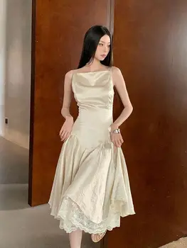 Abito Midi Elegante Francese con Pizzo Champagne, Vestito da Donna Slim Fit con Spalline Sottili in Raso Arricciato per Feste e Appuntamenti